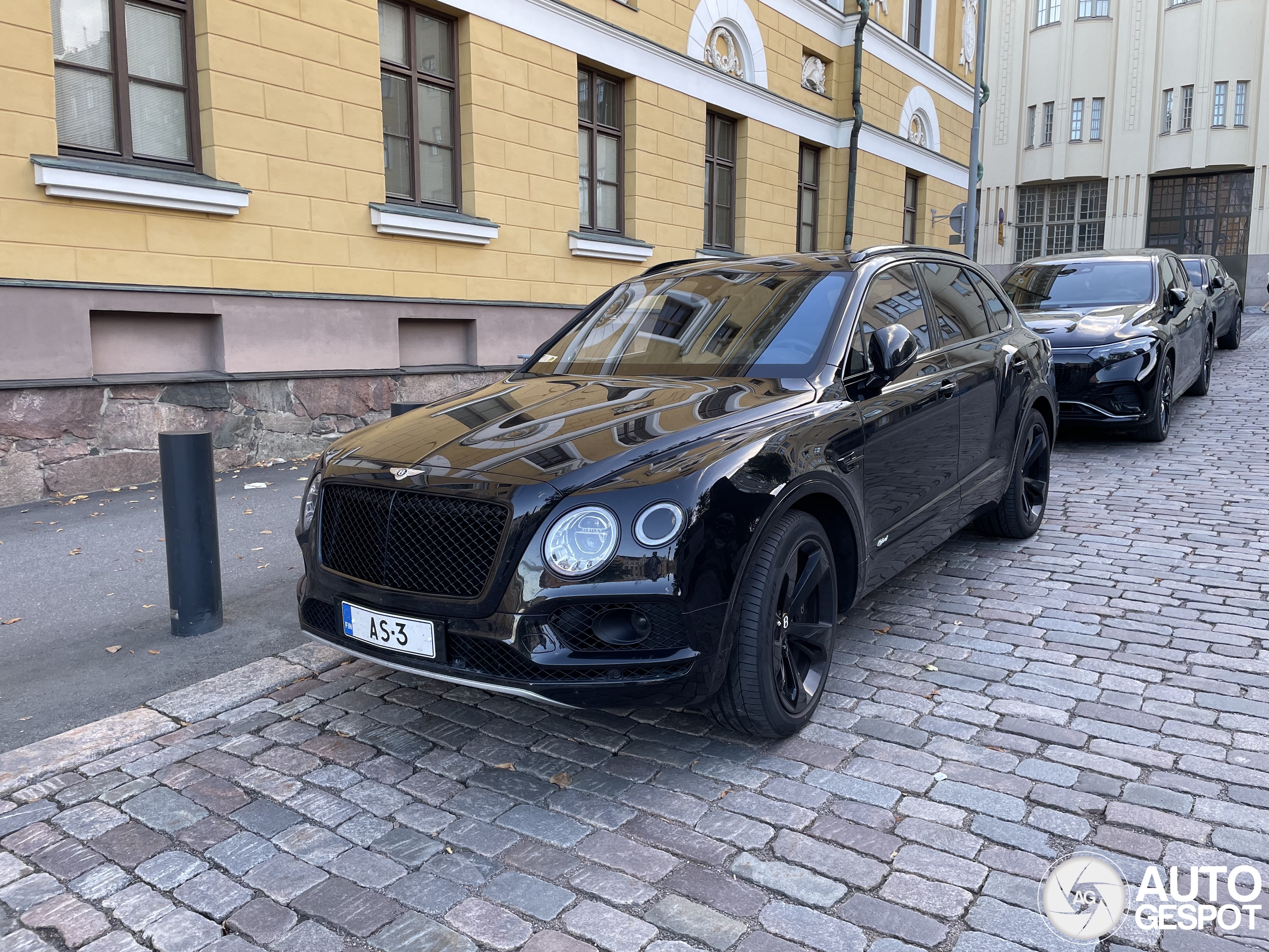 Bentley Bentayga Hybrid