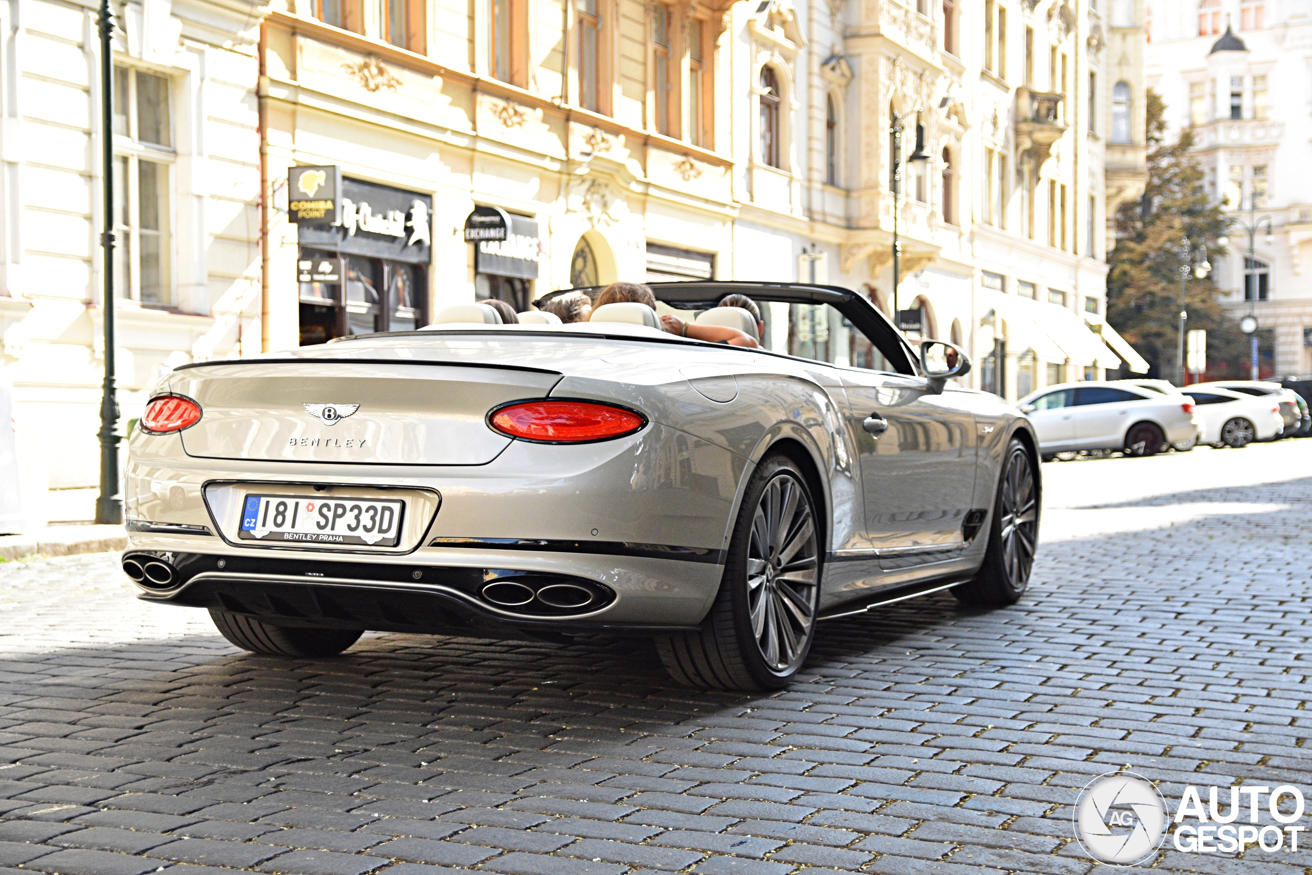 Bentley Continental GTC Speed 2021