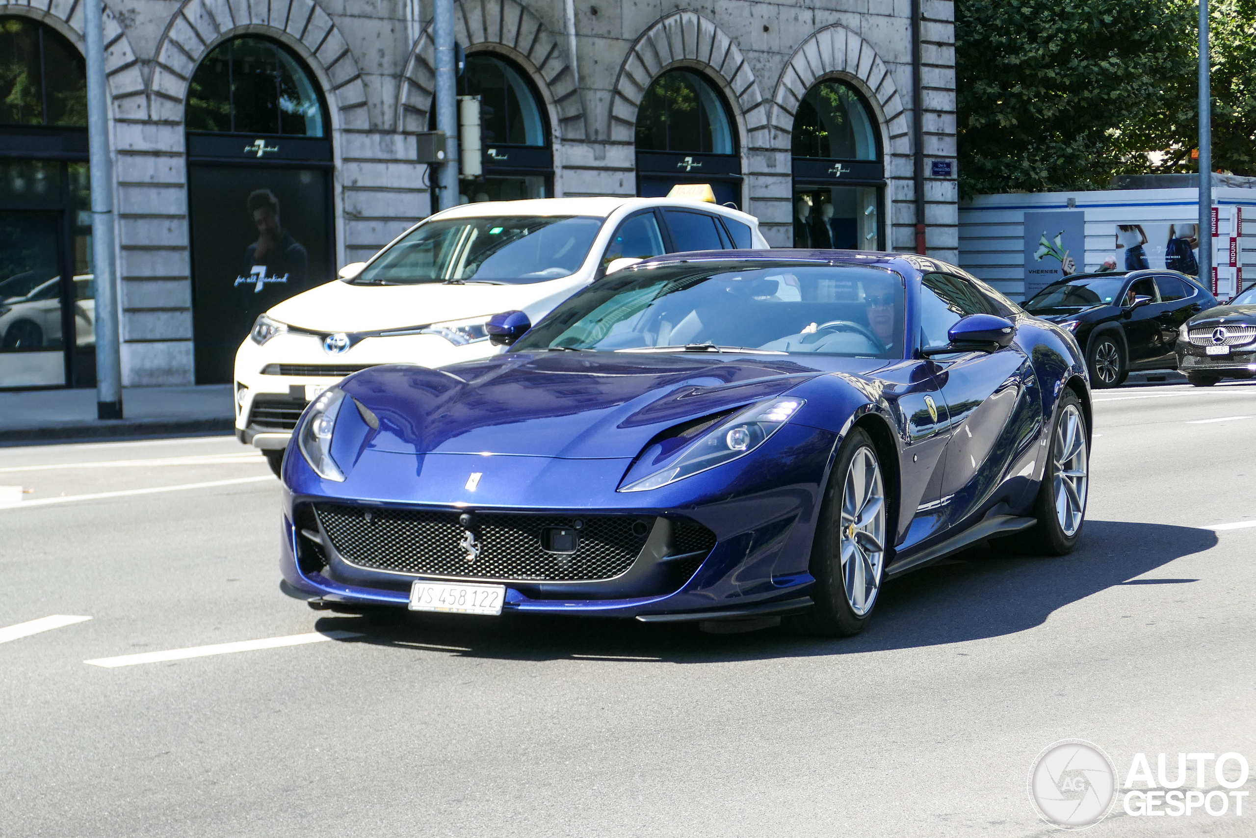 Ferrari 812 GTS