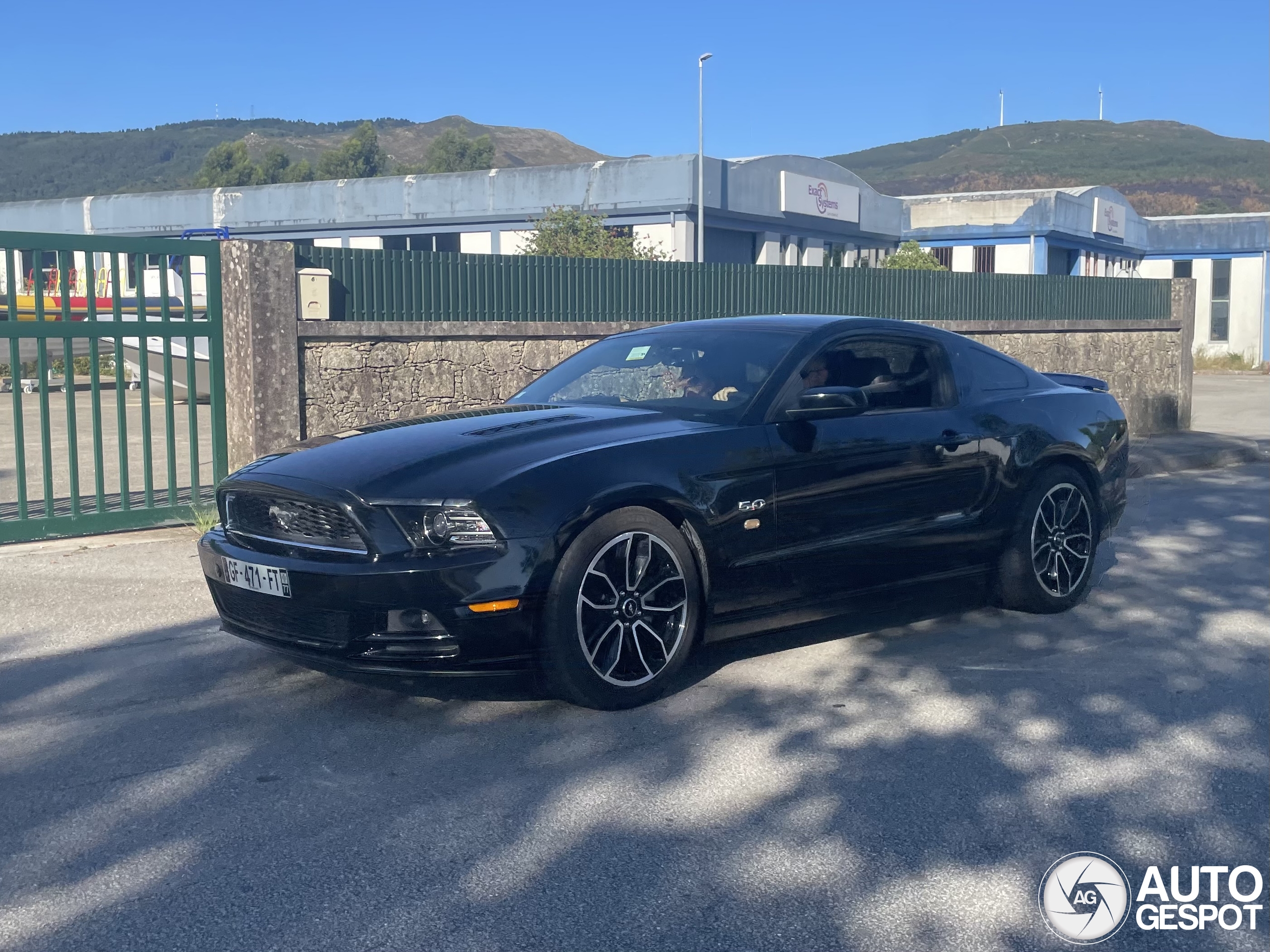 Ford Mustang GT 2011