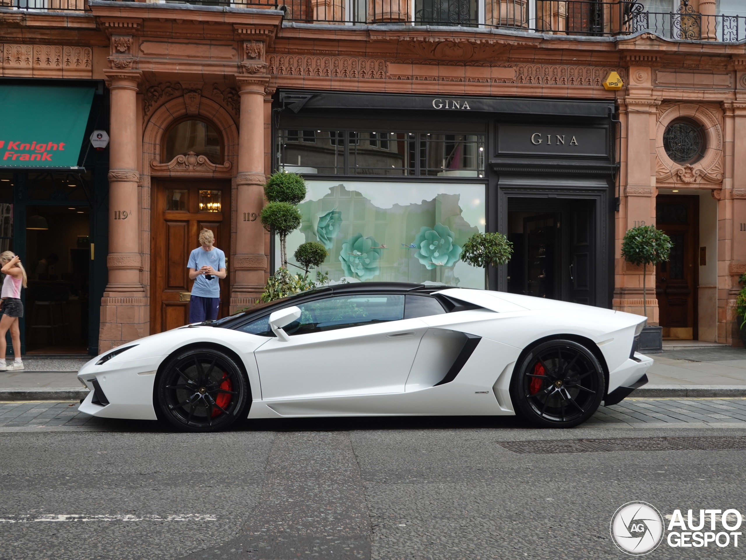 Lamborghini Aventador LP700-4 Roadster