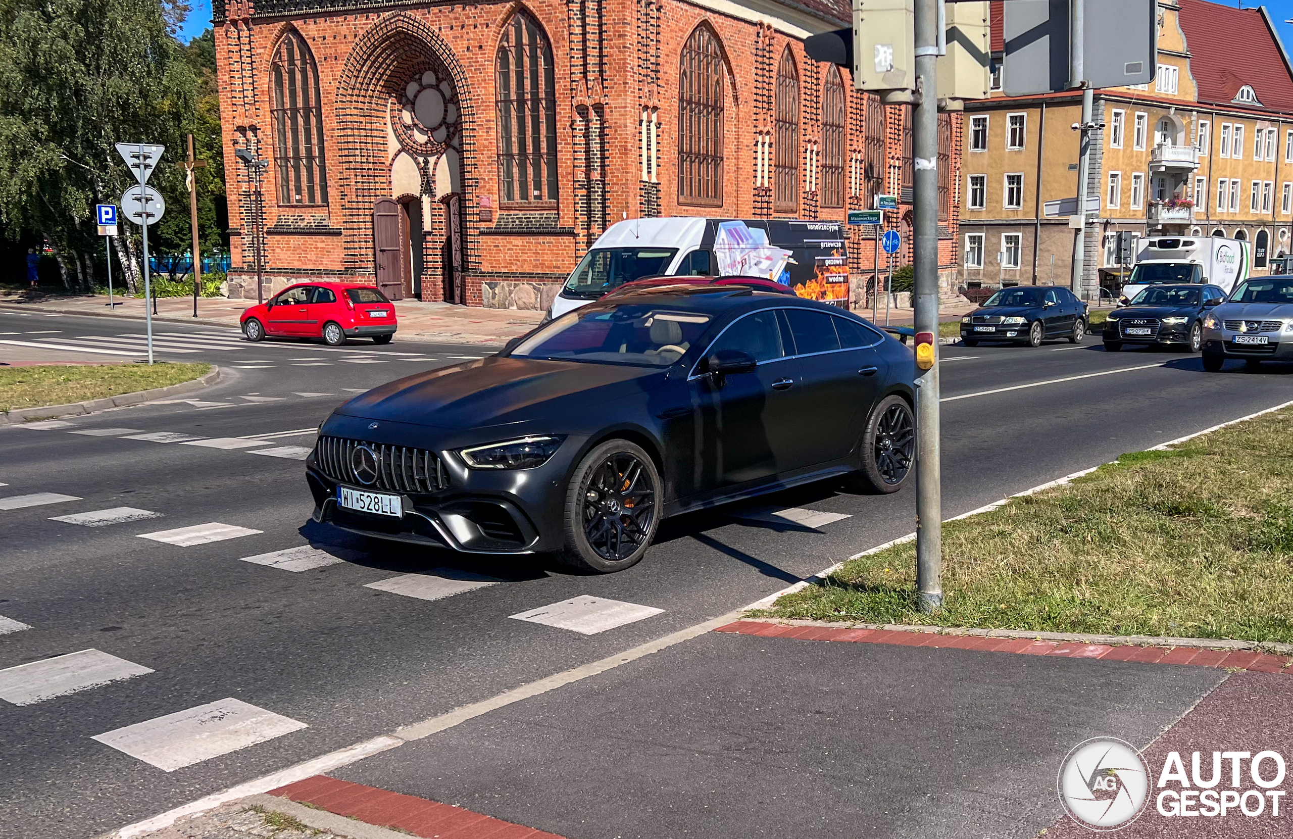 Mercedes-AMG GT 63 X290