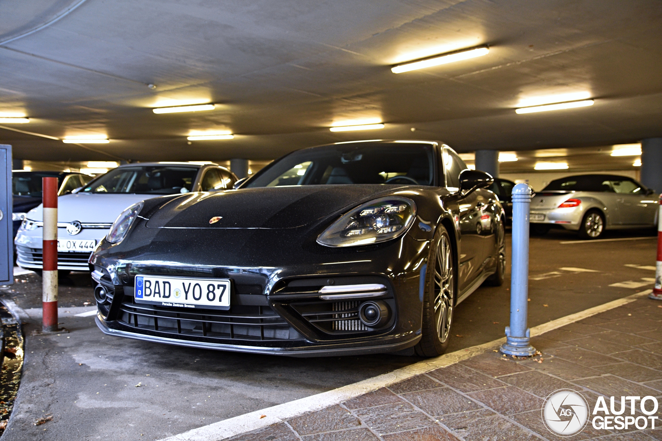 Porsche 971 Panamera Turbo