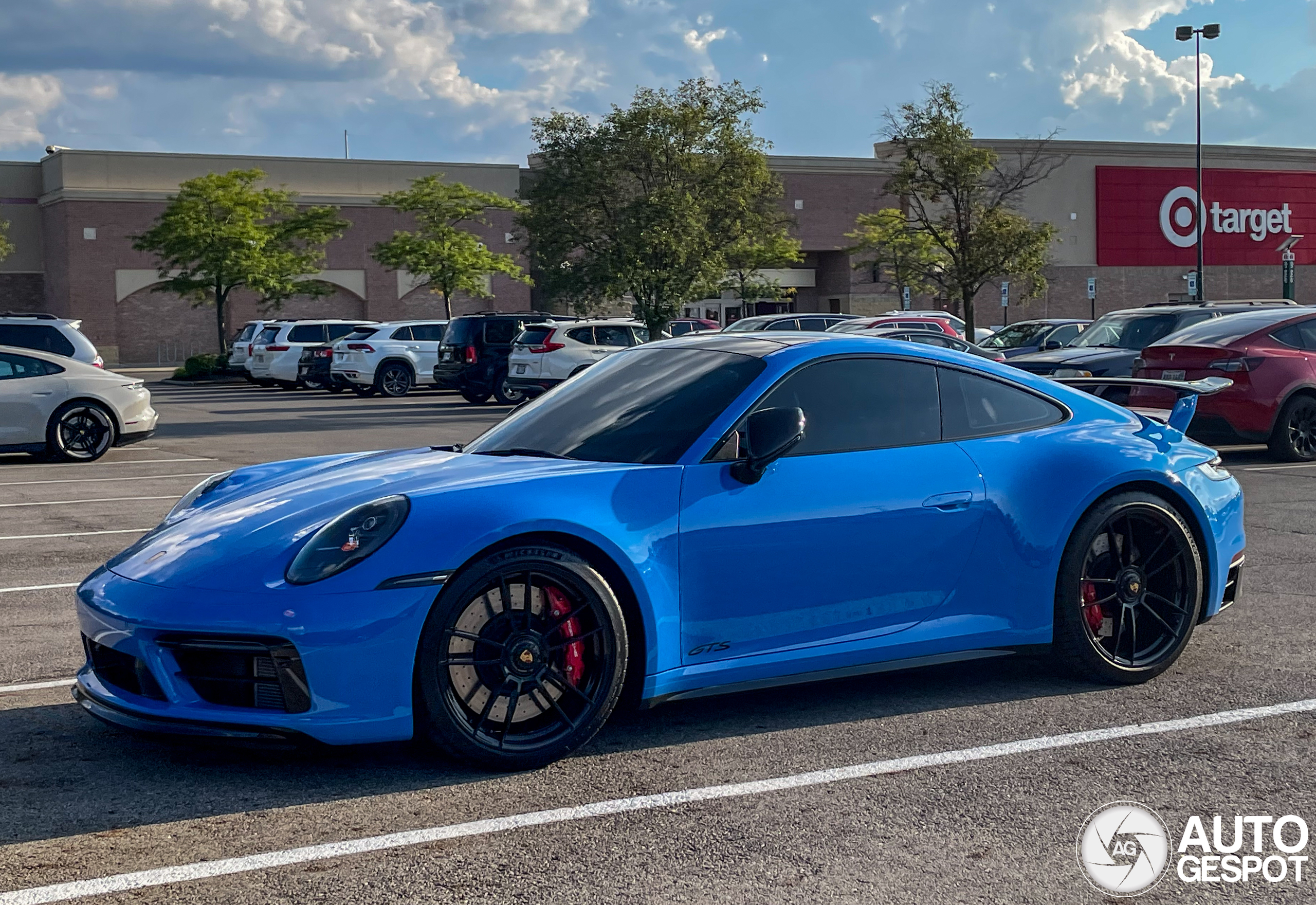 Porsche 992 Carrera GTS