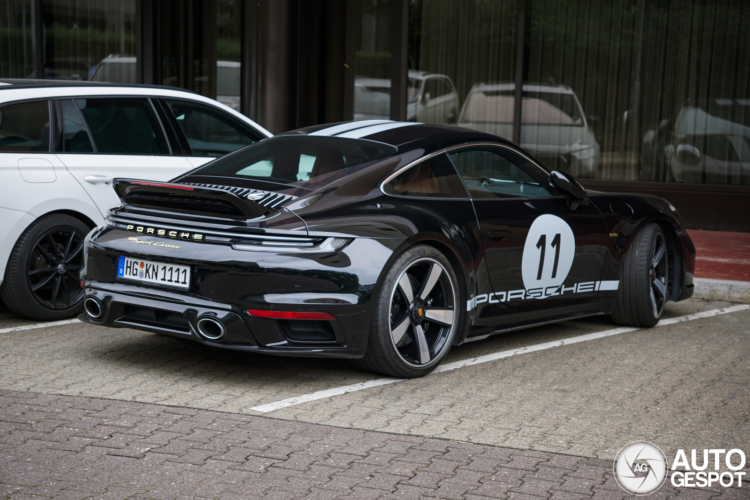 Porsche 992 Sport Classic