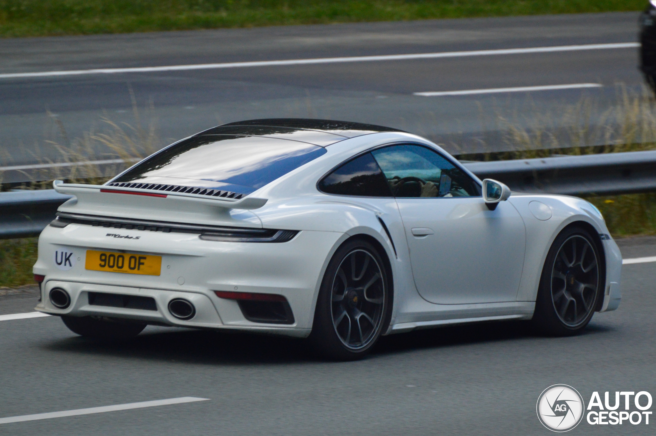 Porsche 992 Turbo S