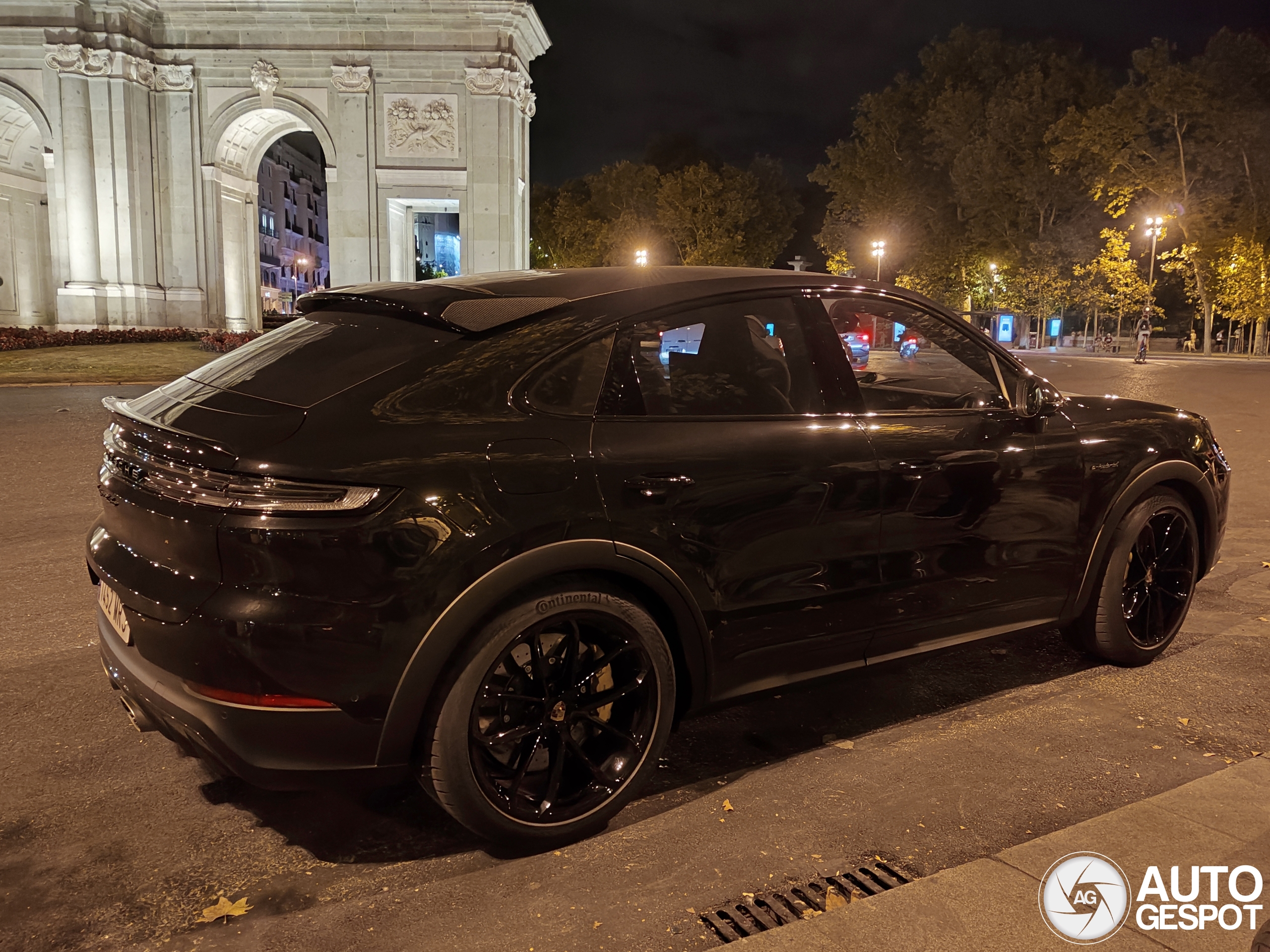 Porsche Cayenne Coupé Turbo E-Hybrid