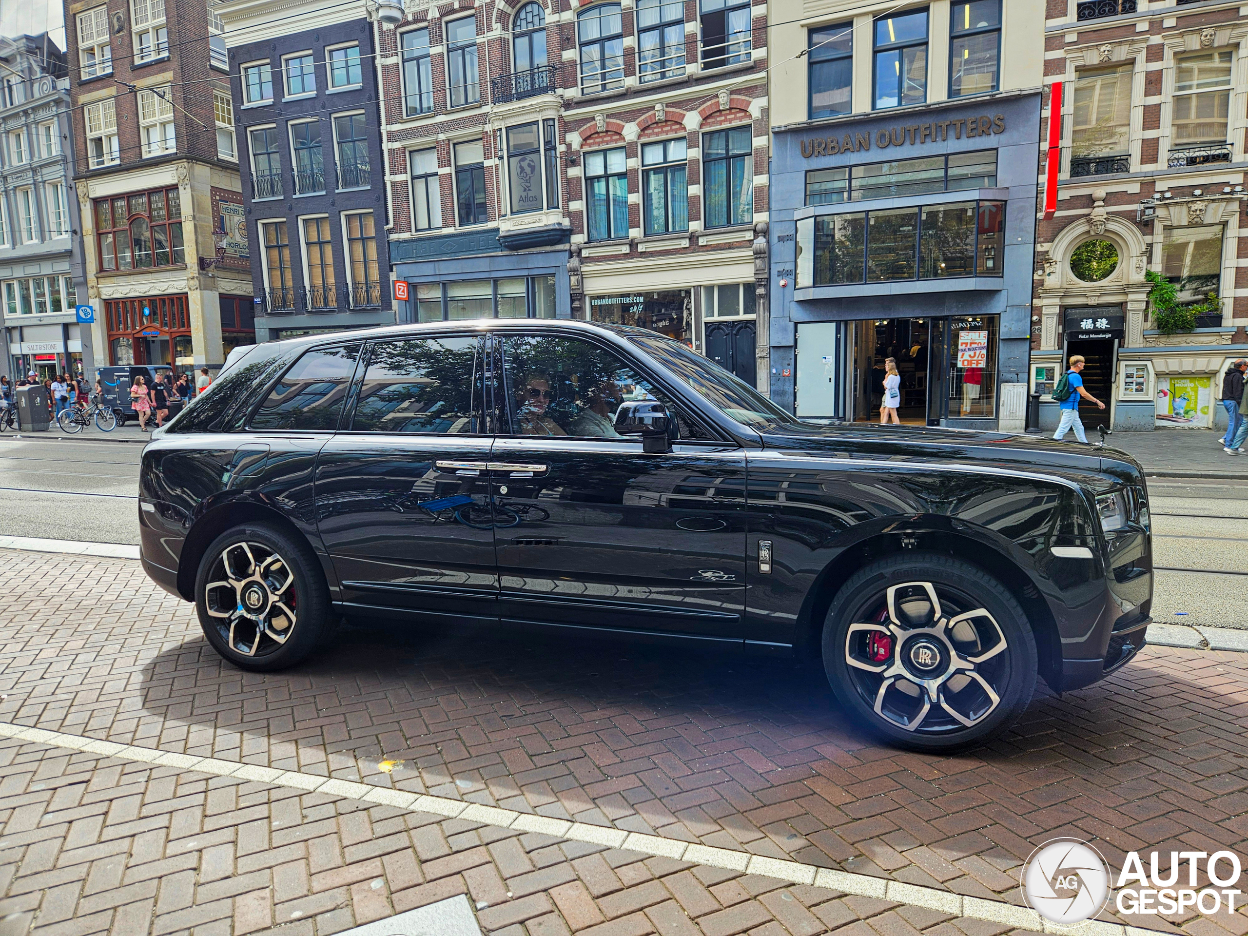 Rolls-Royce Cullinan Black Badge