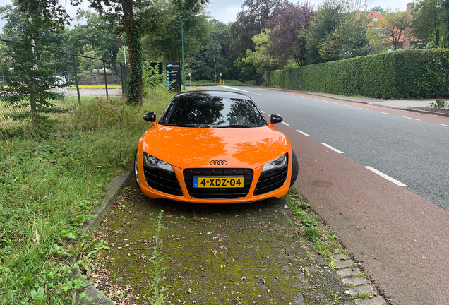 Audi R8 V10