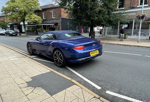 Bentley Continental GTC V8 2020