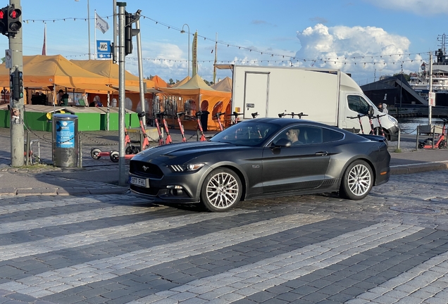 Ford Mustang GT 2015