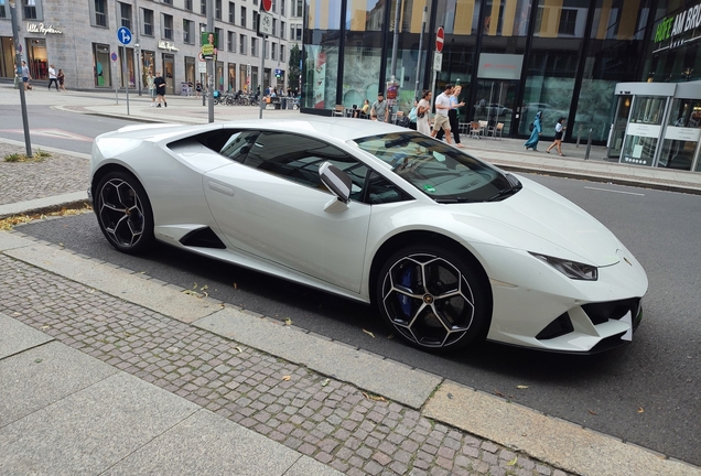 Lamborghini Huracán LP640-4 EVO