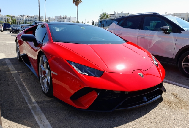 Lamborghini Huracán LP640-4 Performante