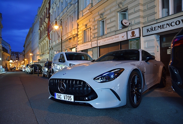 Mercedes-AMG GT 63 C192