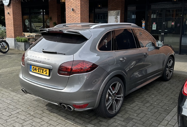 Porsche 958 Cayenne GTS