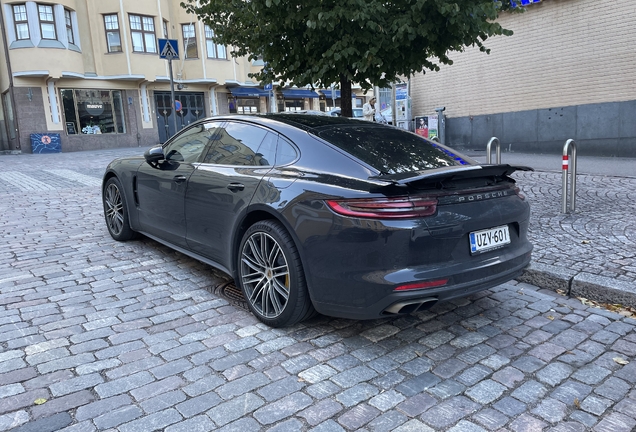 Porsche 971 Panamera Turbo S E-Hybrid