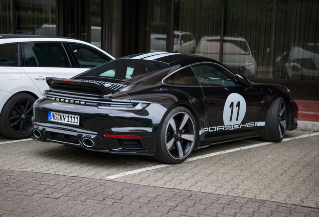 Porsche 992 Sport Classic