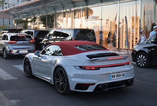 Porsche 992 Turbo Cabriolet