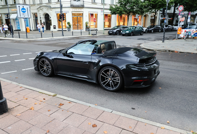 Porsche 992 Turbo S Cabriolet