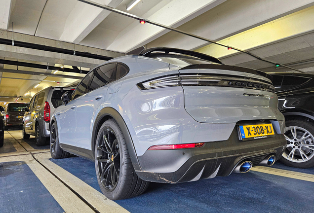 Porsche Cayenne Coupé Turbo E-Hybrid