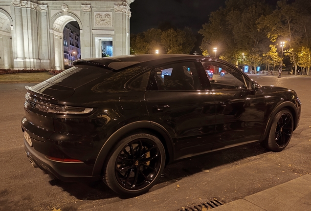 Porsche Cayenne Coupé Turbo E-Hybrid