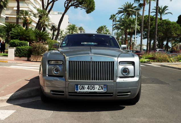 Rolls-Royce Phantom Drophead Coupé