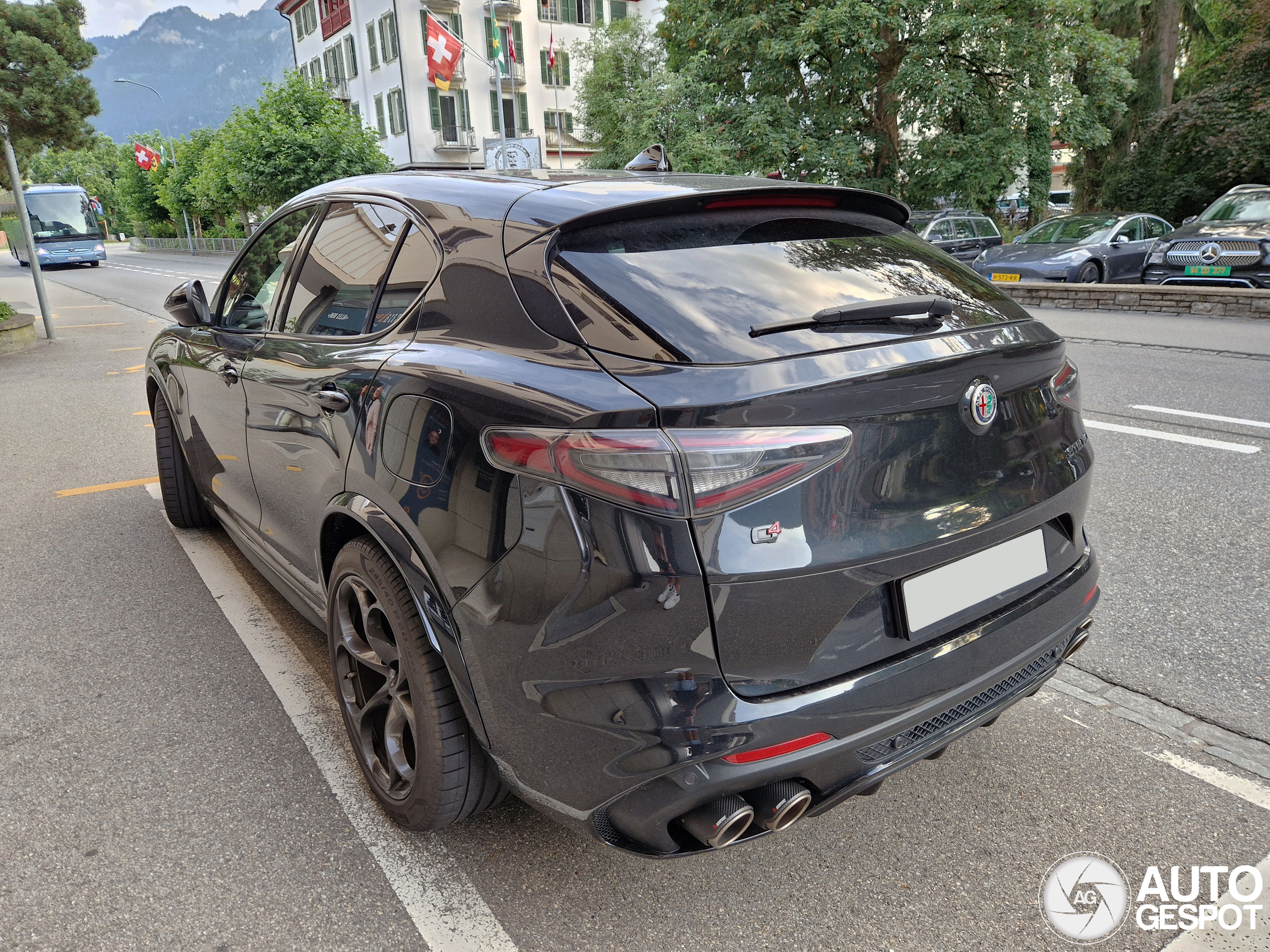 Alfa Romeo Stelvio Quadrifoglio 2020