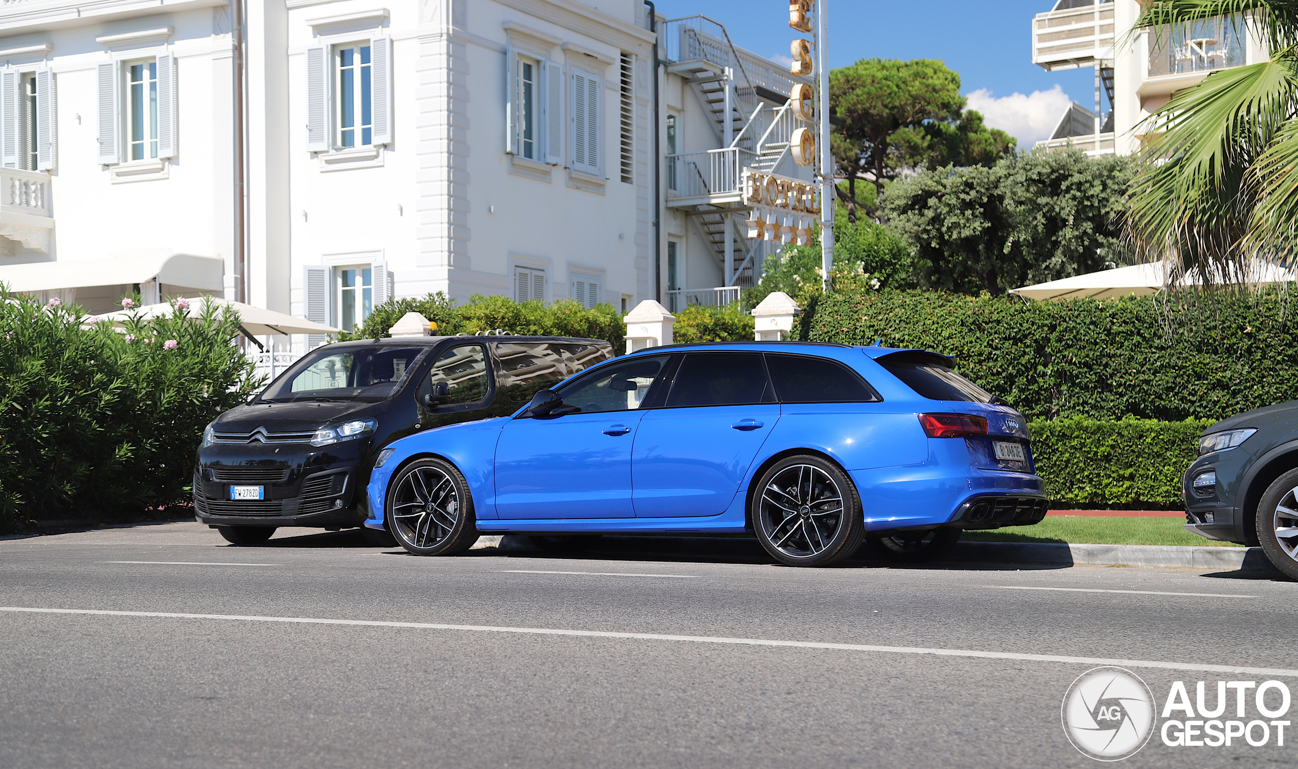 Audi RS6 Avant C7 2015