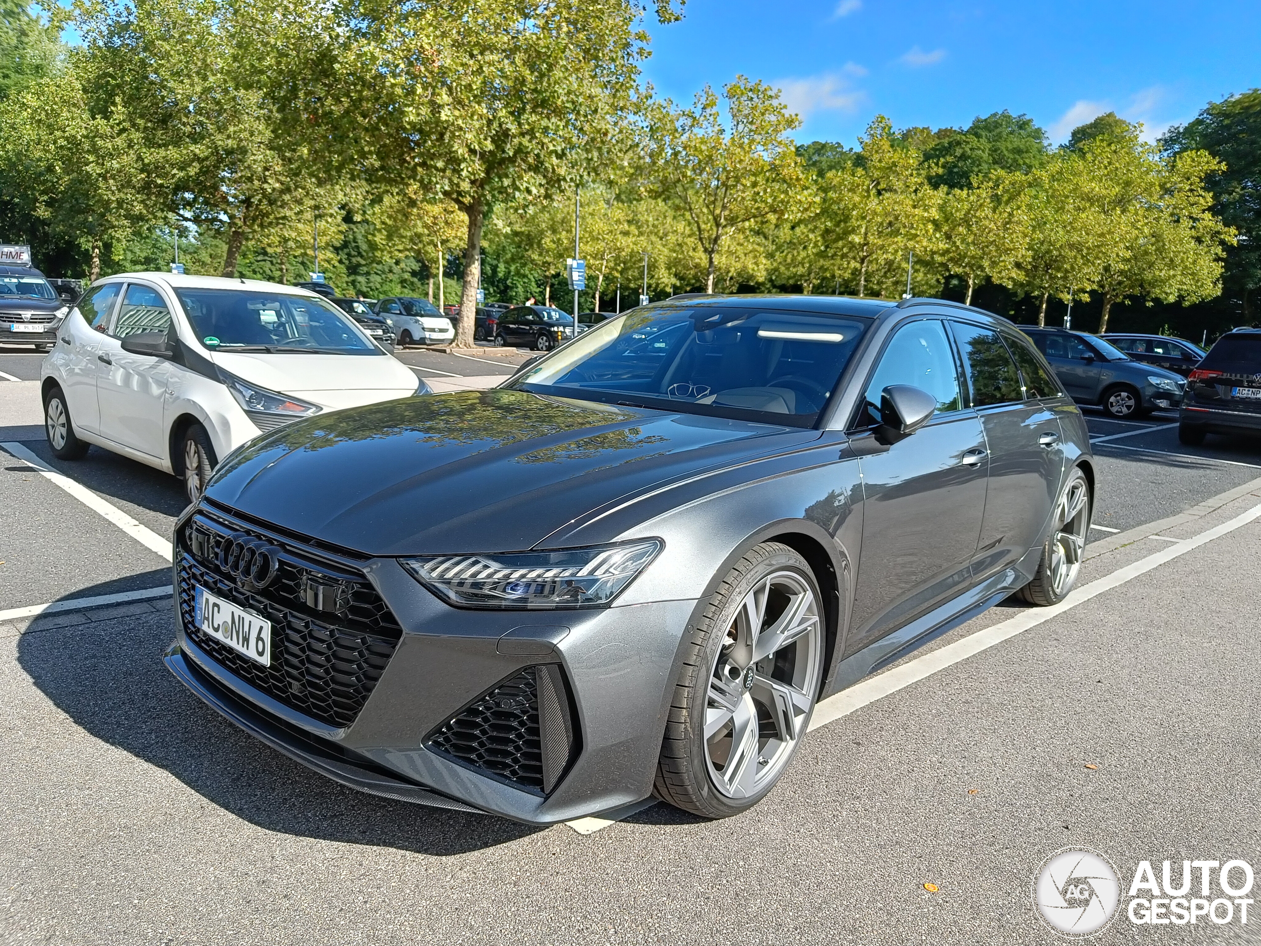 Audi RS6 Avant C8