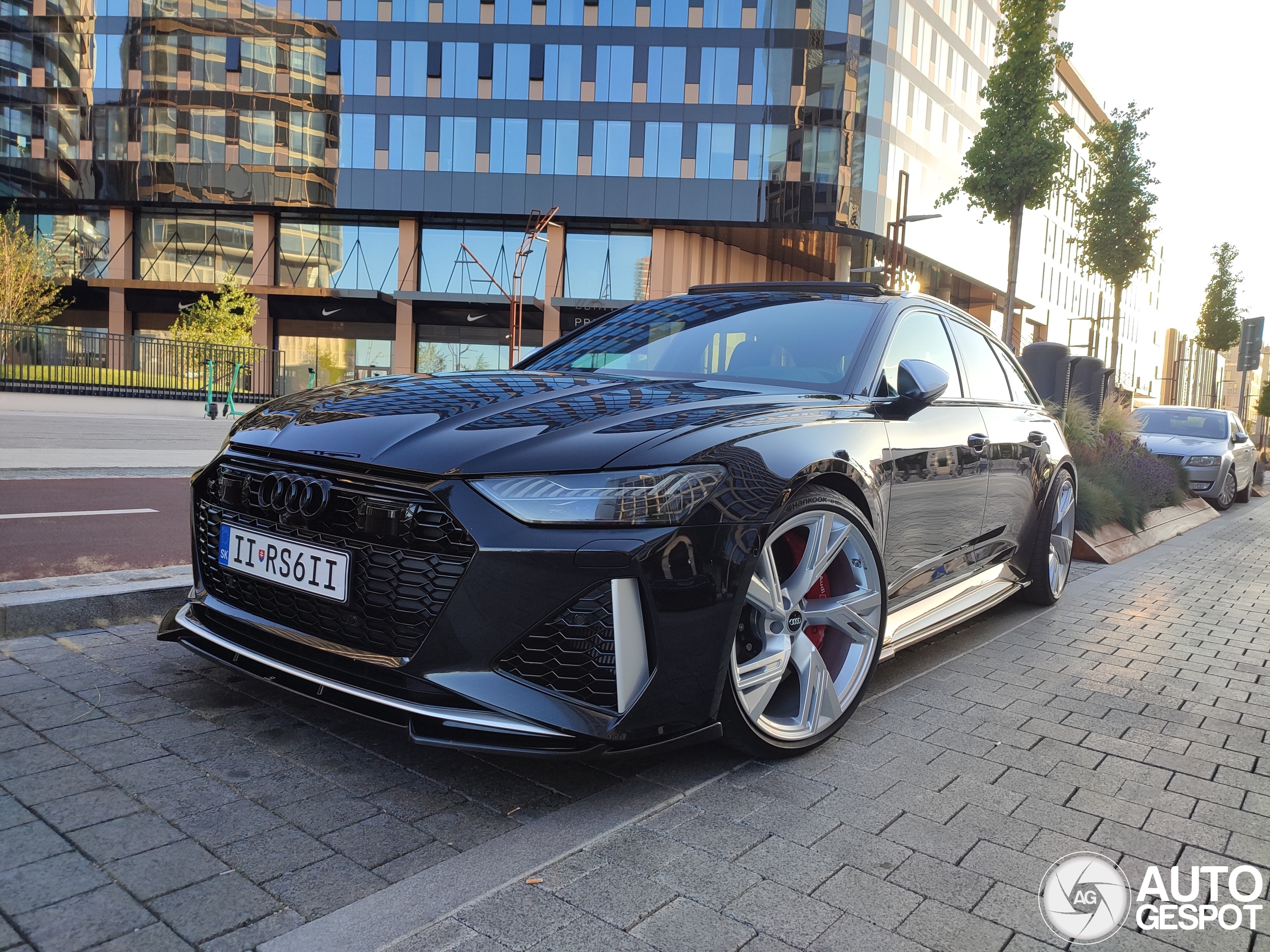 Audi RS6 Avant C8