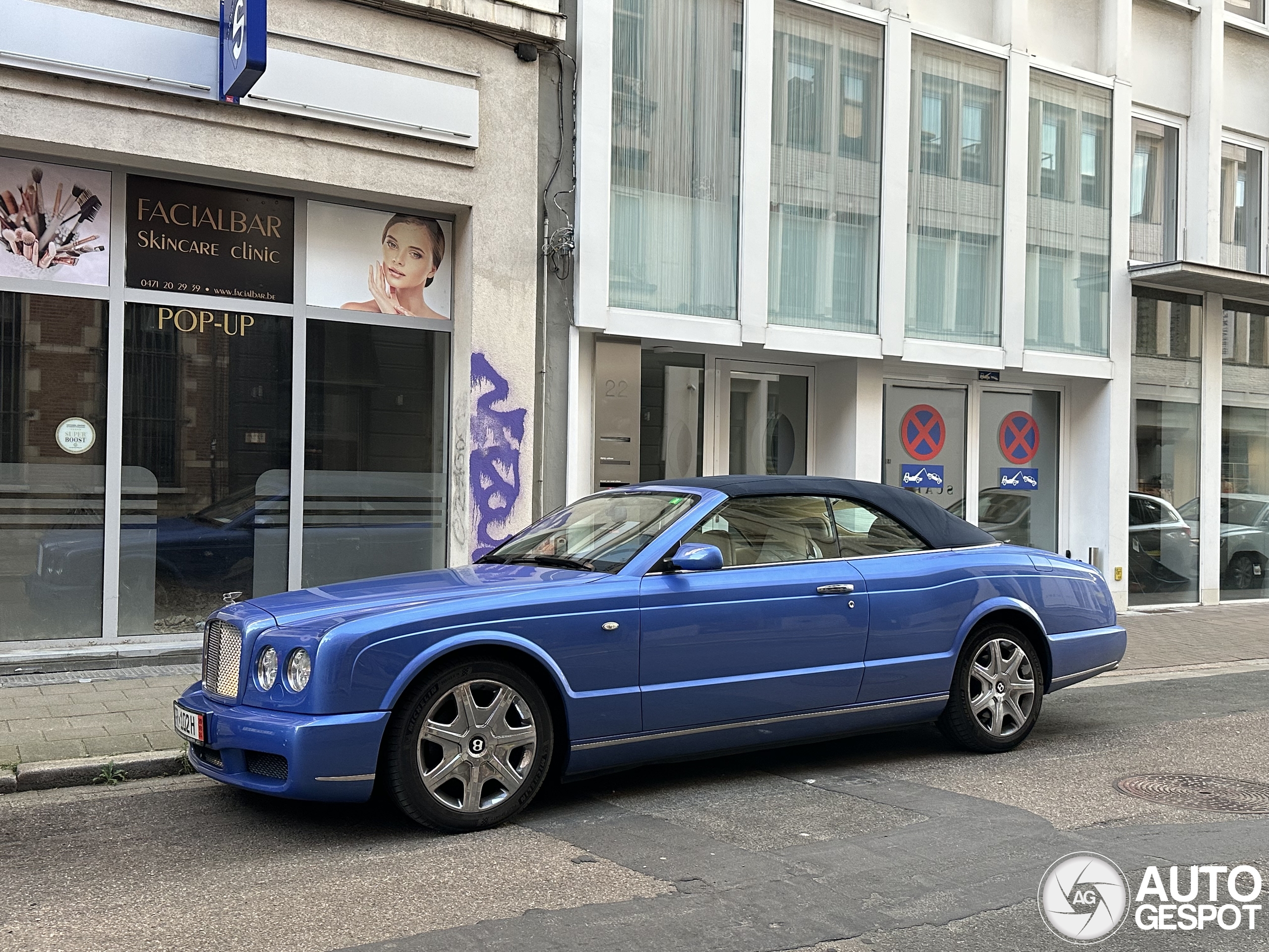 Bentley Azure 2006