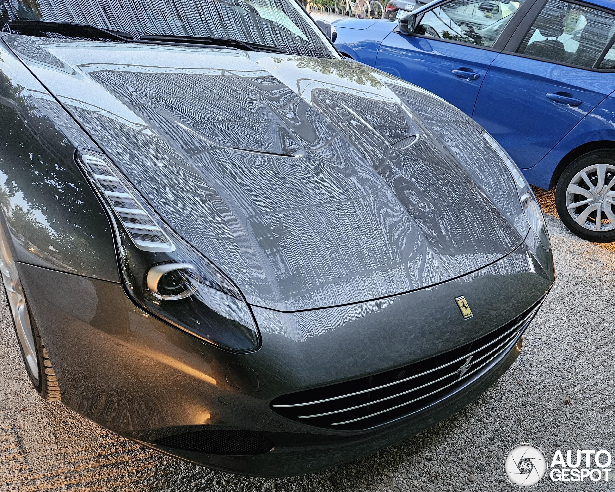 Ferrari California T