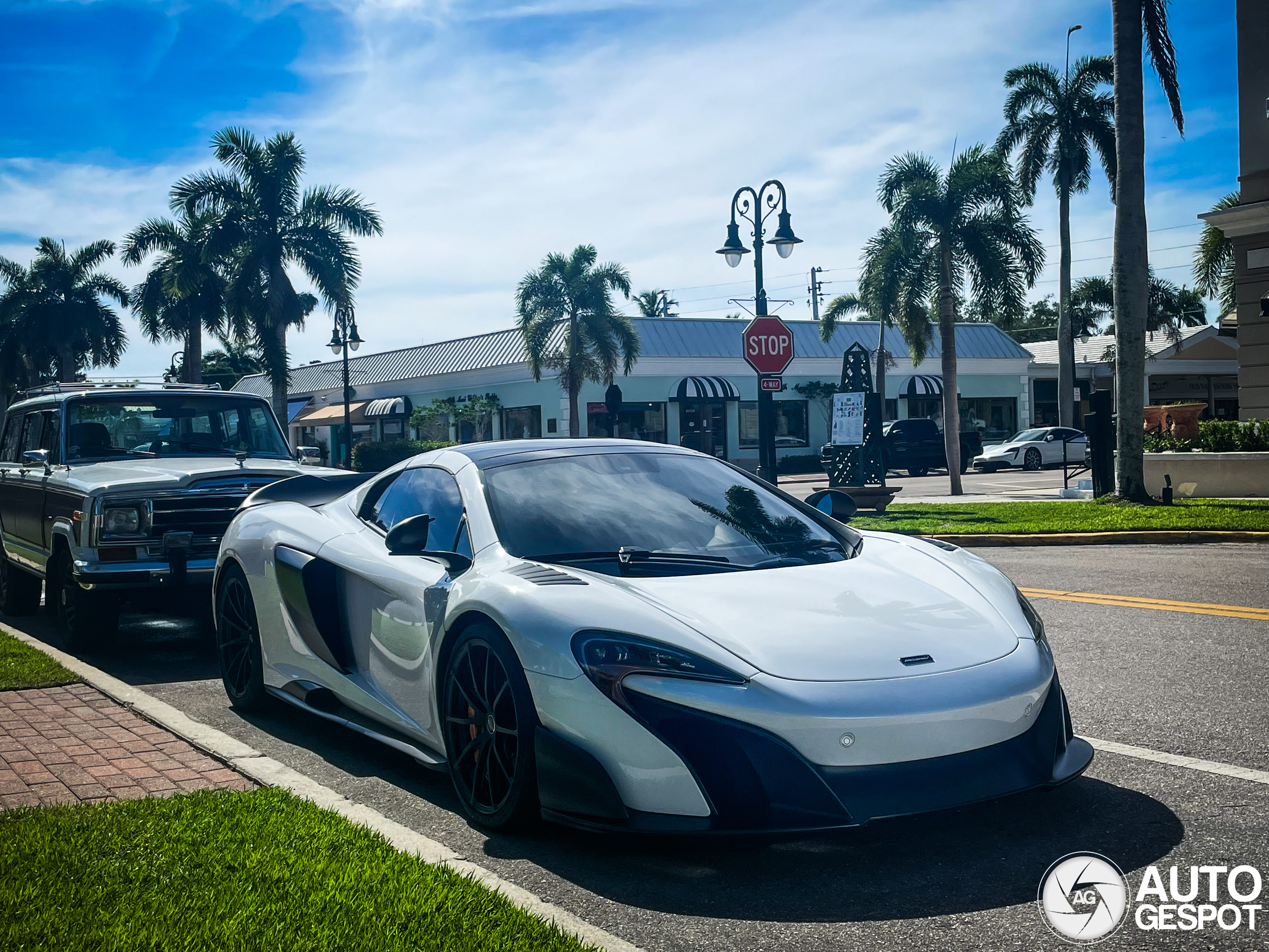 McLaren 675LT Spider