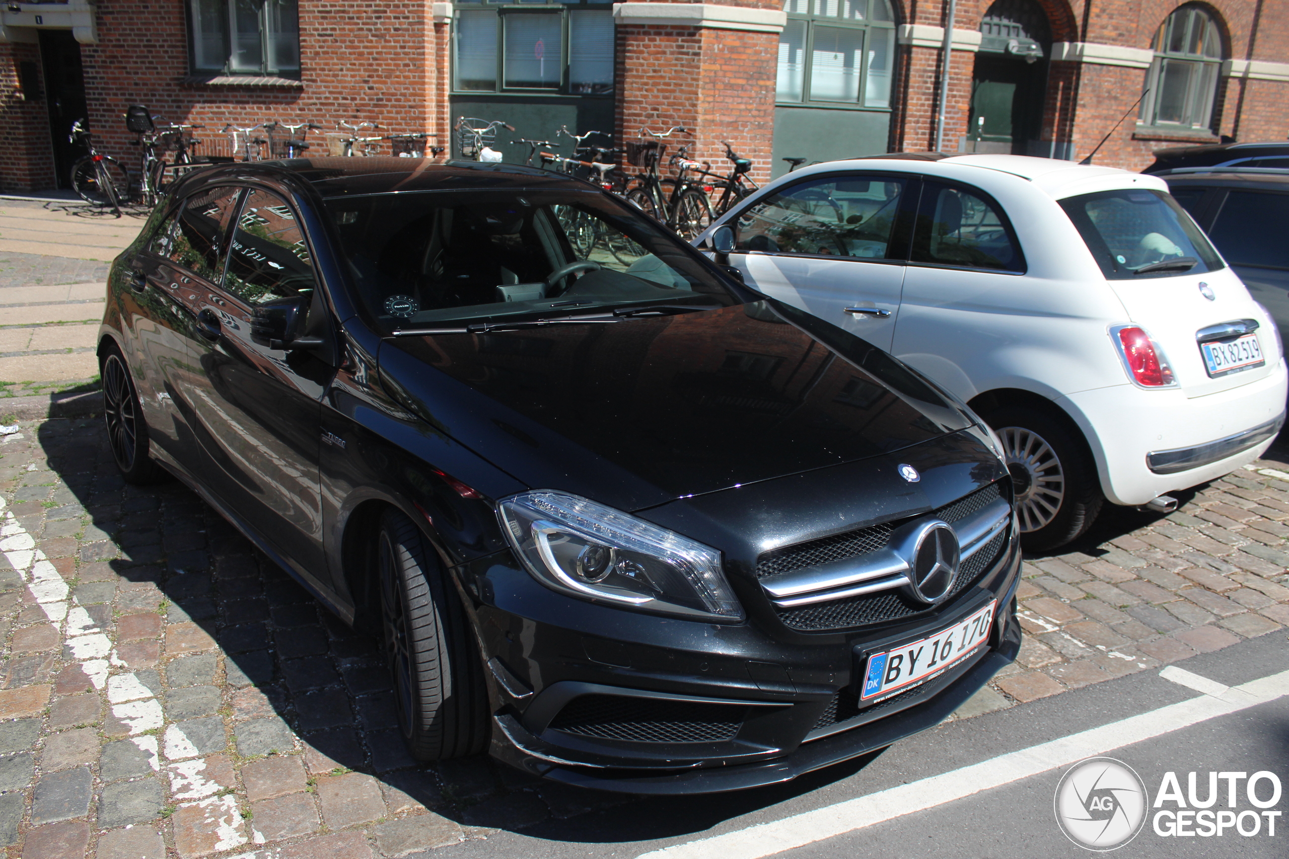 Mercedes-Benz A 45 AMG