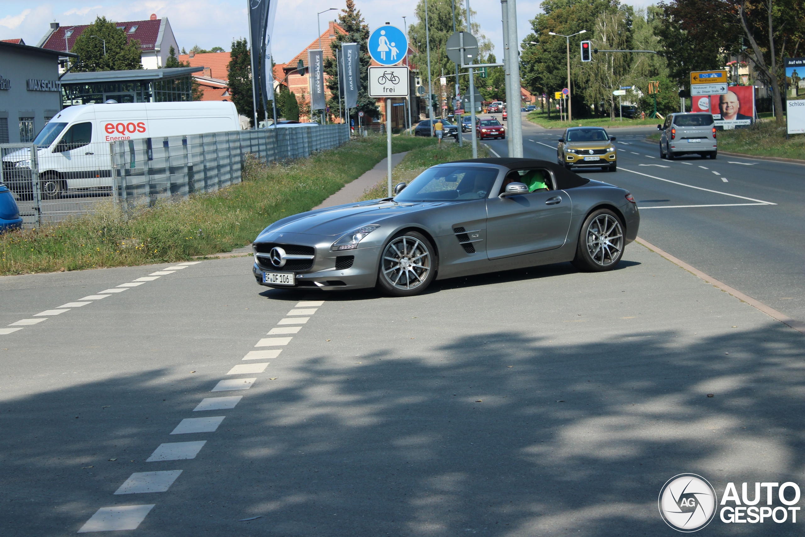 Mercedes-Benz SLS AMG Roadster