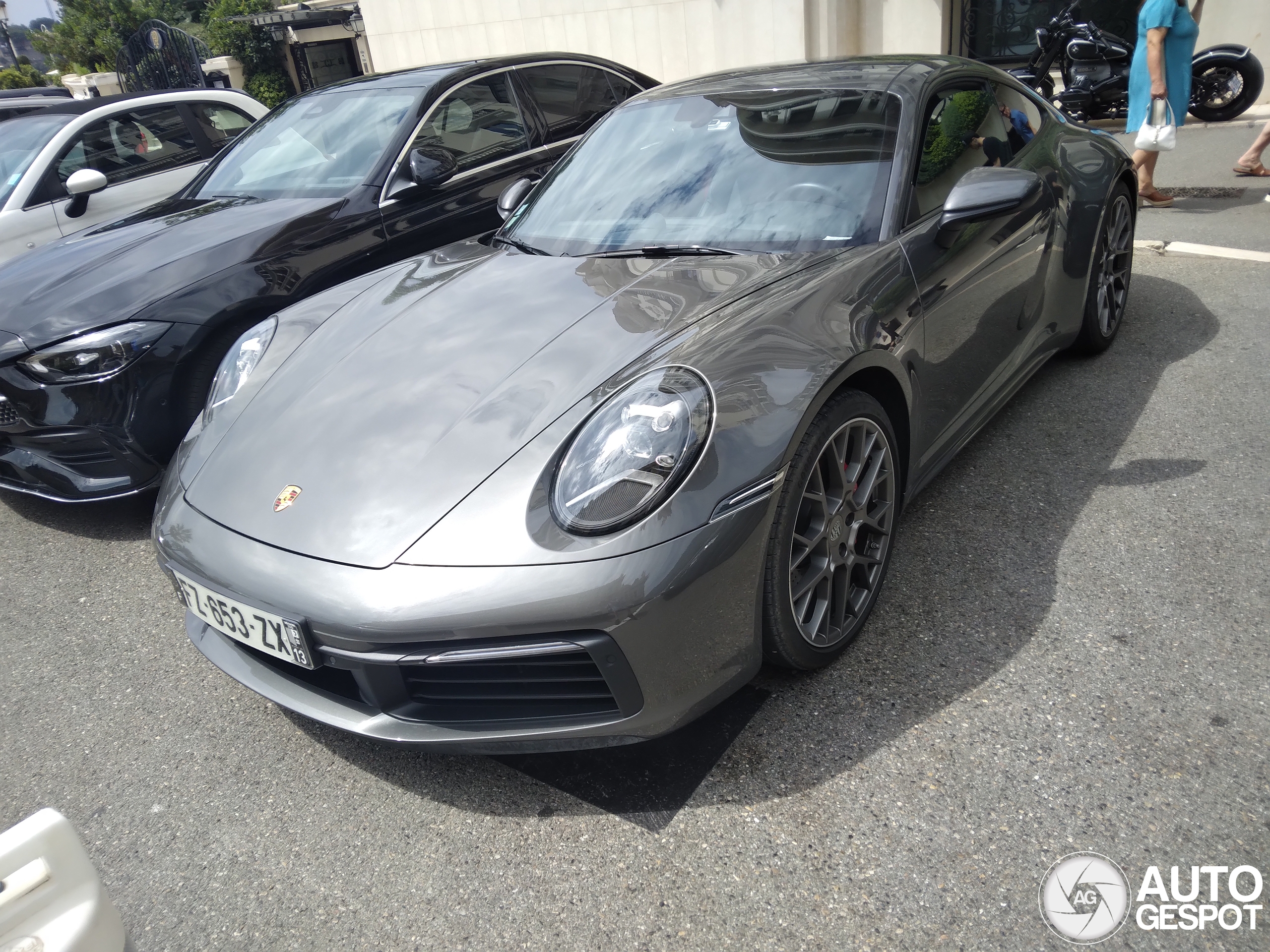 Porsche 992 Carrera 4S