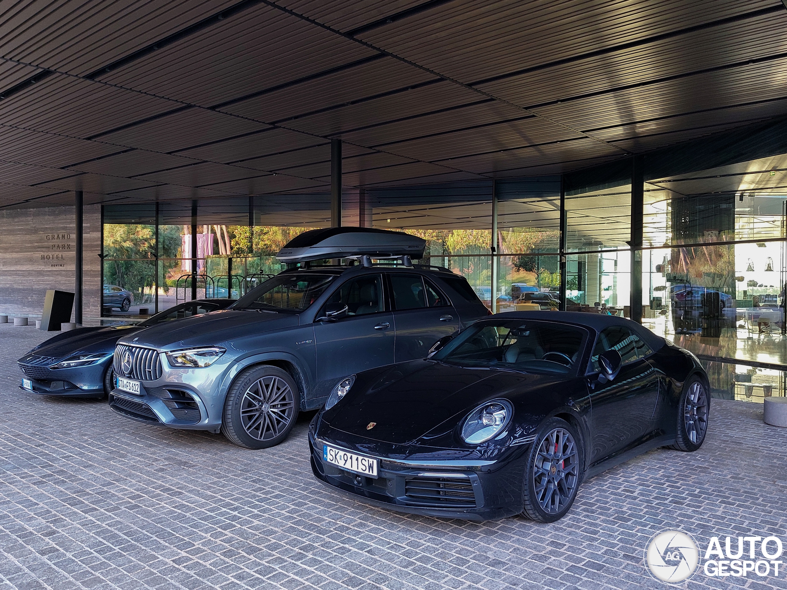 Porsche 992 Carrera 4S Cabriolet