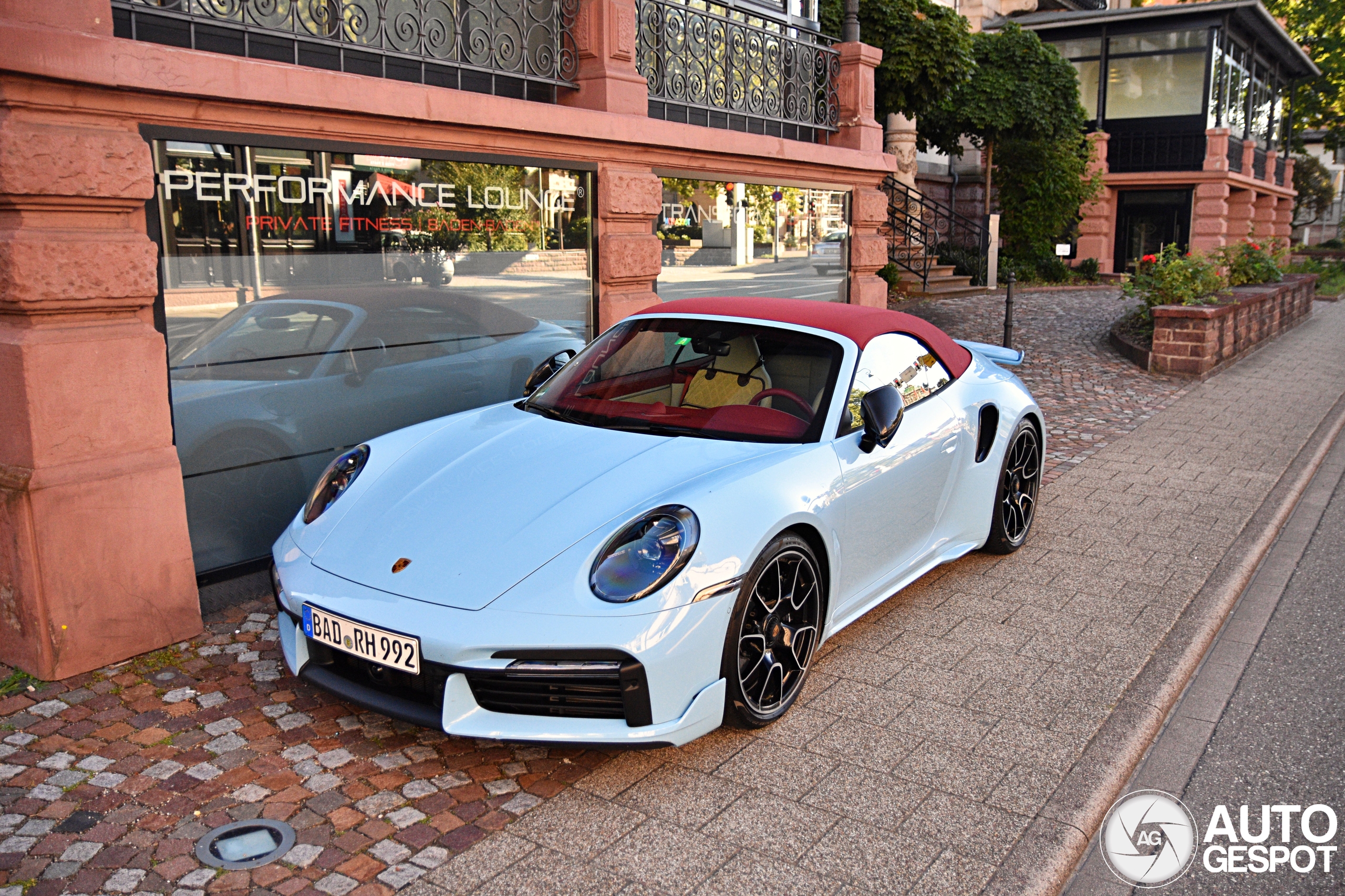 Porsche 992 Turbo S Cabriolet