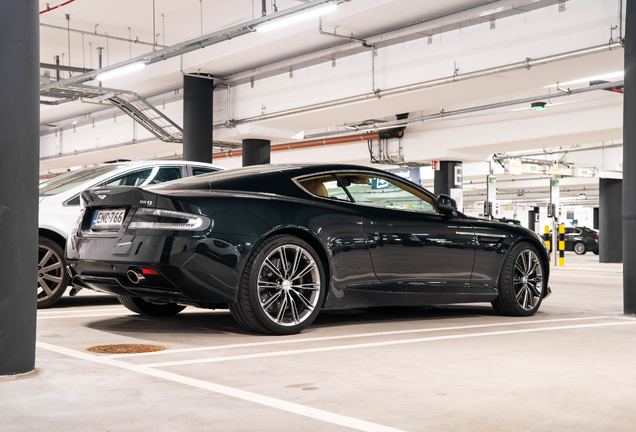 Aston Martin DB9 2013