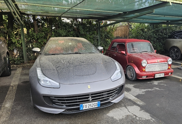 Ferrari GTC4Lusso