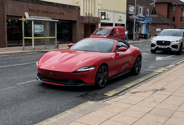 Ferrari Roma Spider