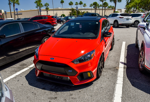 Ford Focus RS 2015 Race Red Edition 2018