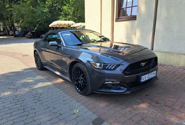 Ford Mustang GT Convertible 2015