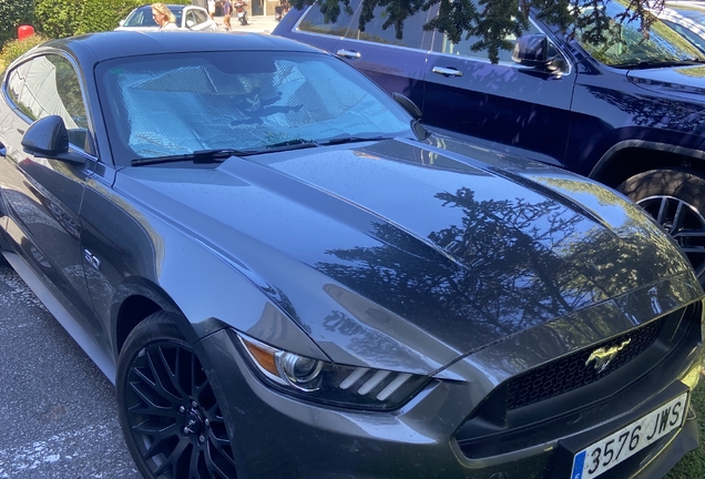 Ford Mustang GT 2015