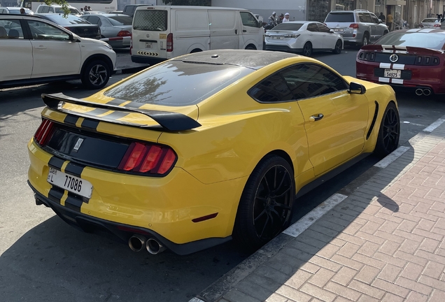 Ford Mustang Shelby GT350 2015