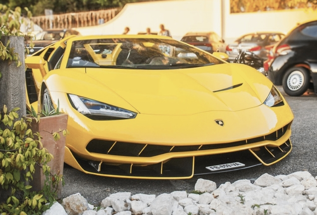 Lamborghini Centenario LP770-4 Roadster