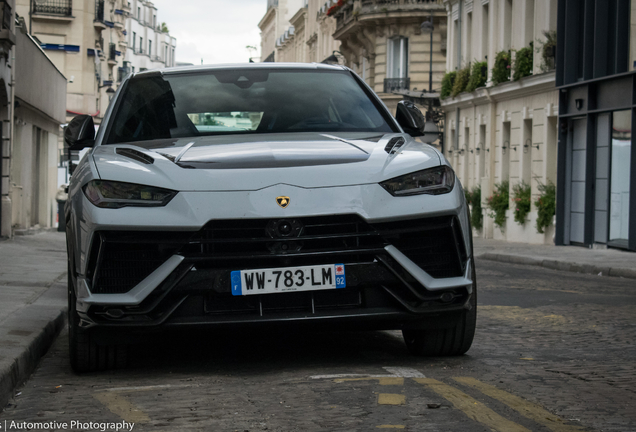 Lamborghini Urus Performante