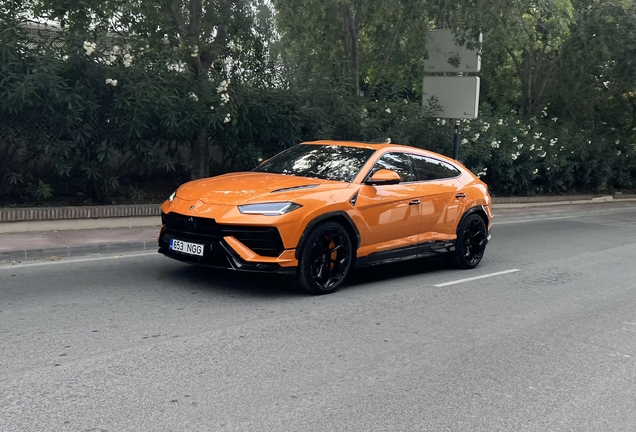 Lamborghini Urus Performante