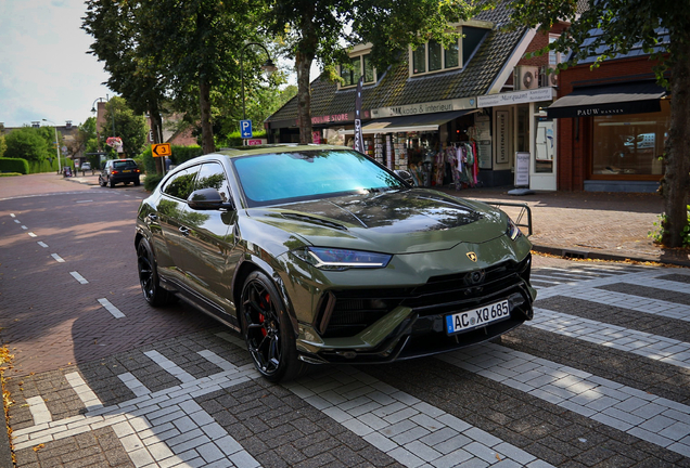 Lamborghini Urus Performante