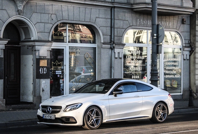 Mercedes-AMG C 63 Coupé C205